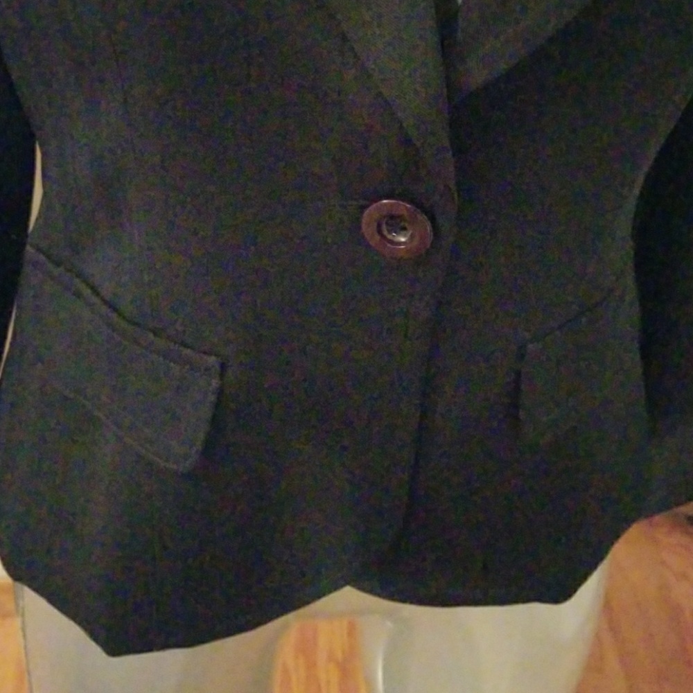 Jacket - Picture 4 of 4